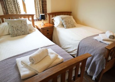 Twin bedroom in the Wheel House